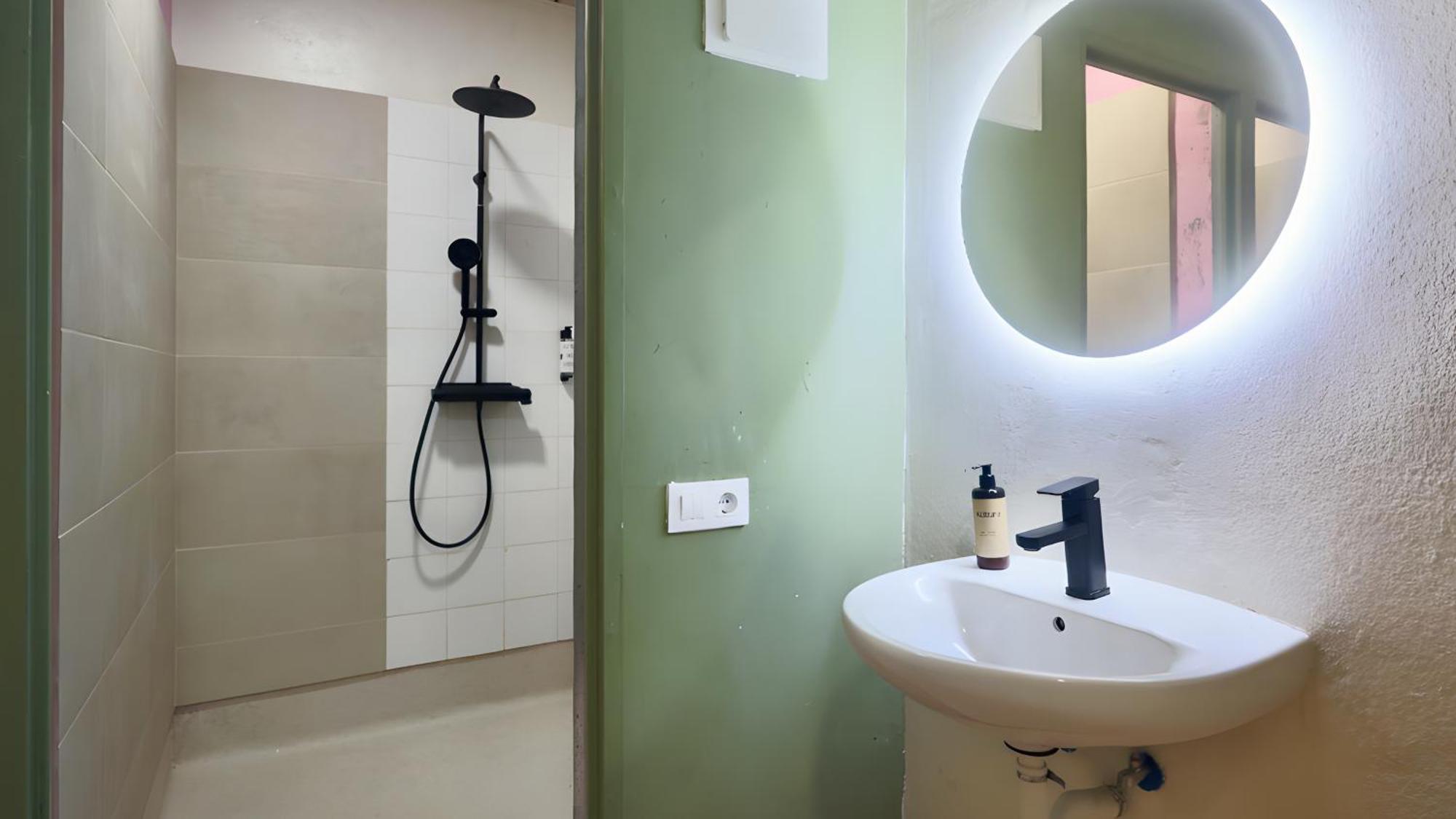 Ideal Youth Hostel Βαρκελώνη Εξωτερικό φωτογραφία